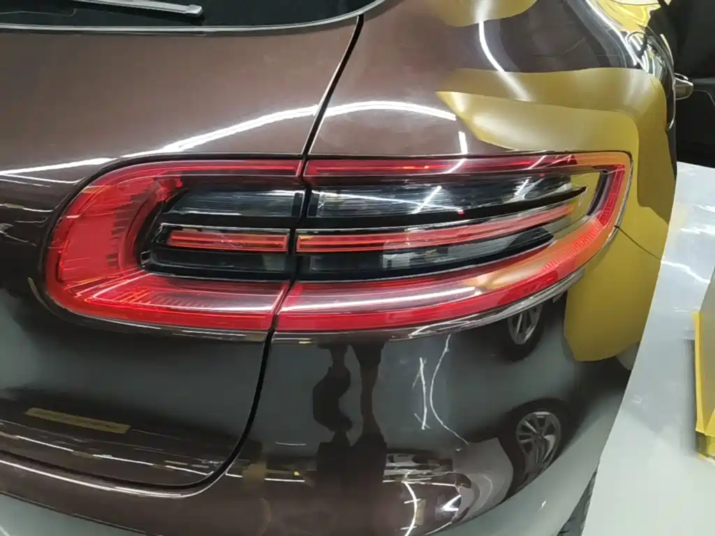 Porsche Macan — миниатюра 8