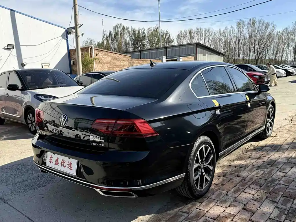 Volkswagen Magotan — миниатюра 6