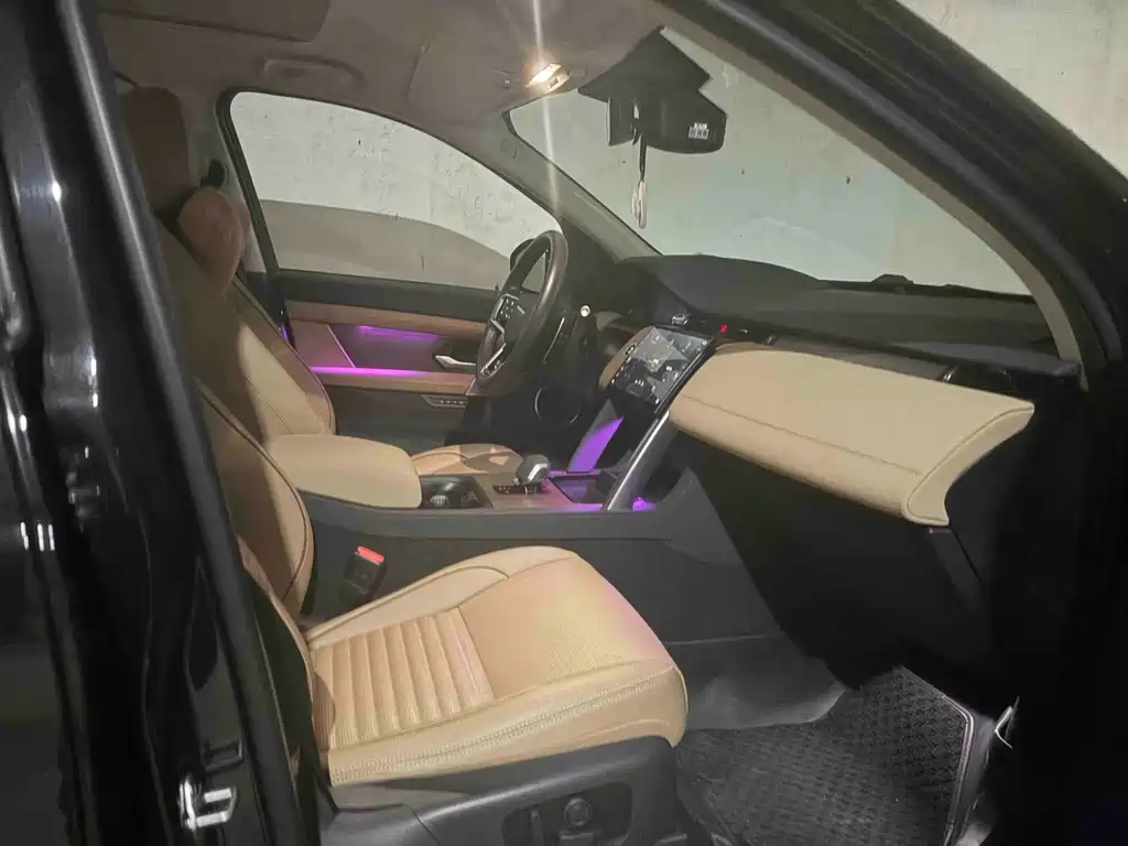 Land Rover Discovery Sport — миниатюра 4