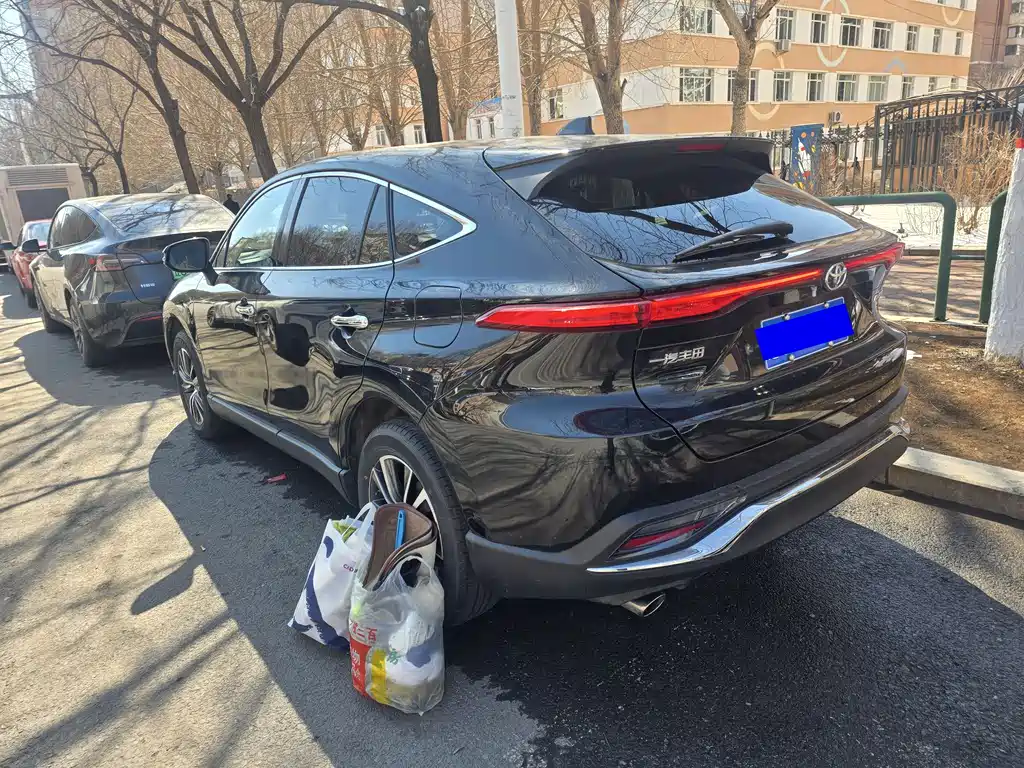 TOYOTA LING FANG HARRIER