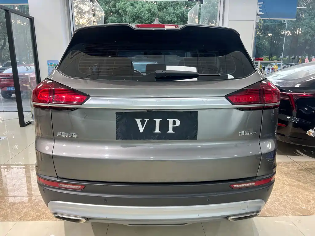 Geely Boyue — миниатюра 4