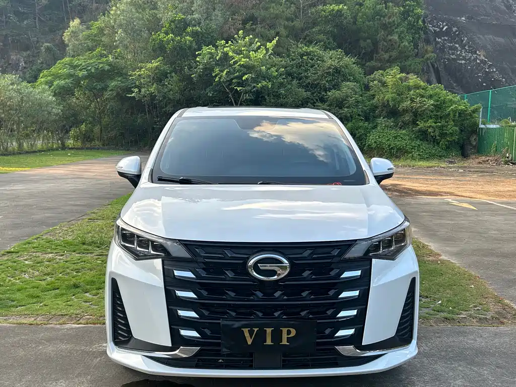 GAC Motor Trumpchi M6 — миниатюра 2