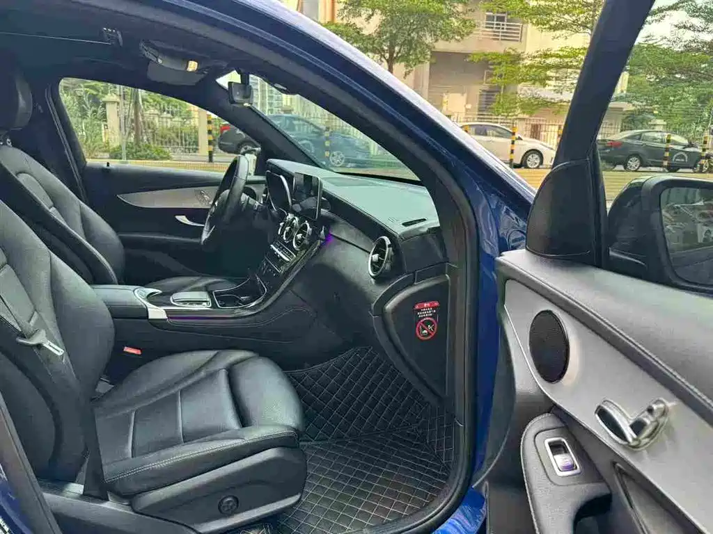 Mercedes-Benz GLC Coupe — миниатюра 8
