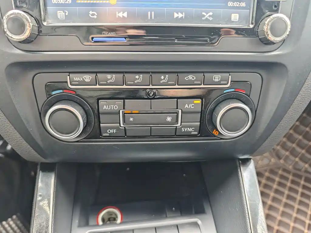 Volkswagen Sagitar — миниатюра 20