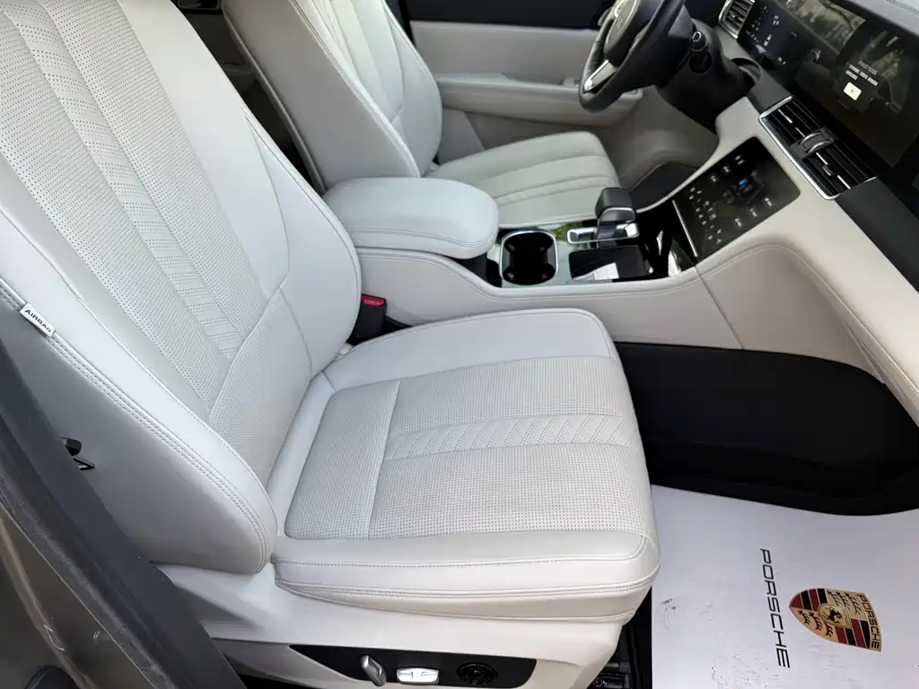 Li Auto Li ONE — миниатюра 12