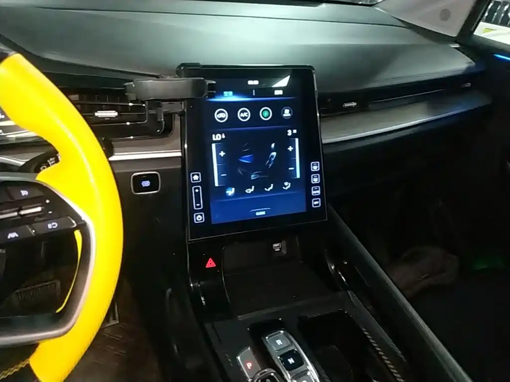 Hyundai Custo — миниатюра 13