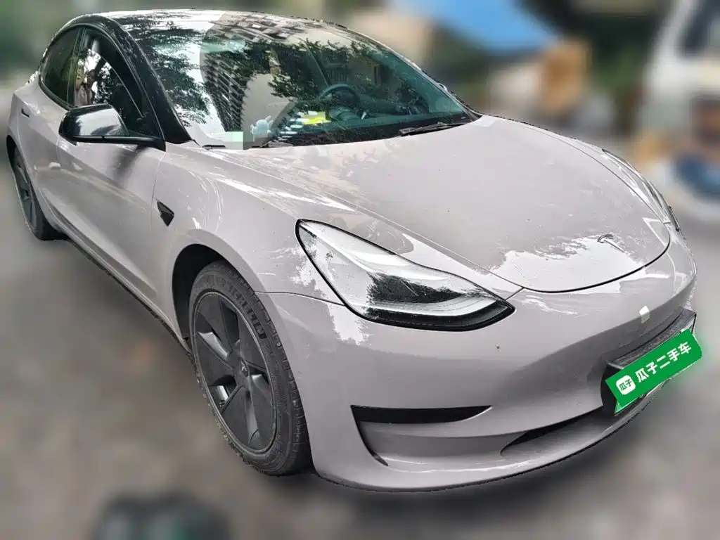 Tesla Model 3 — миниатюра 25