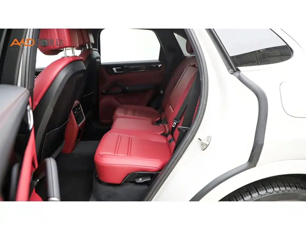 Porsche Cayenne Hybrid — миниатюра 7