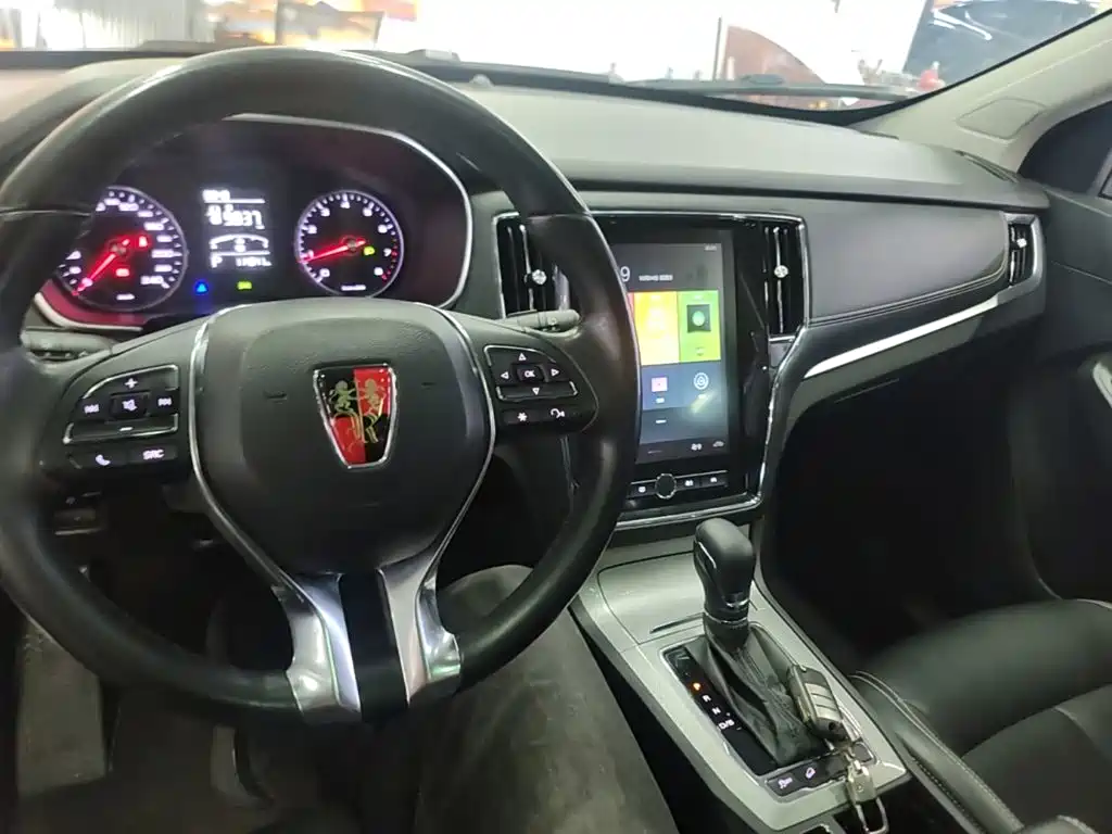 Roewe RX5 — миниатюра 10