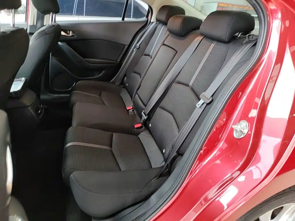 Mazda 3 Axela — миниатюра 17