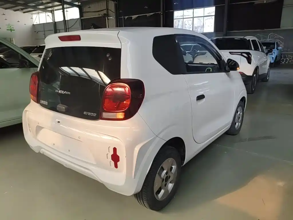 Roewe Clever — миниатюра 7