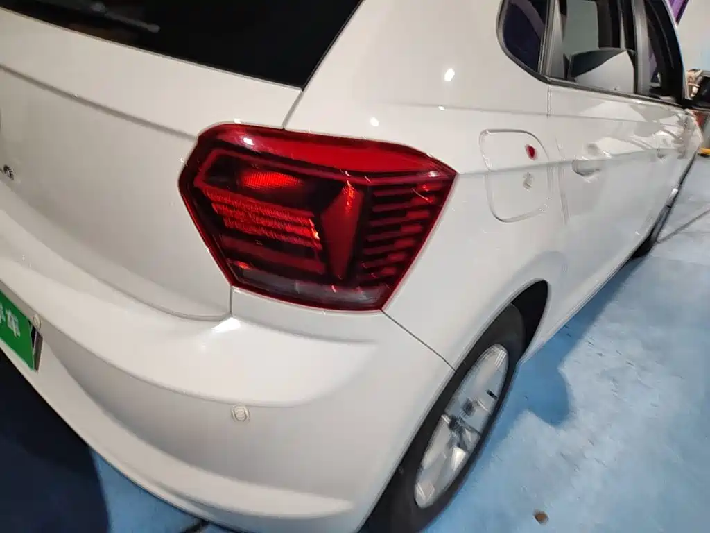 Volkswagen Polo — миниатюра 8
