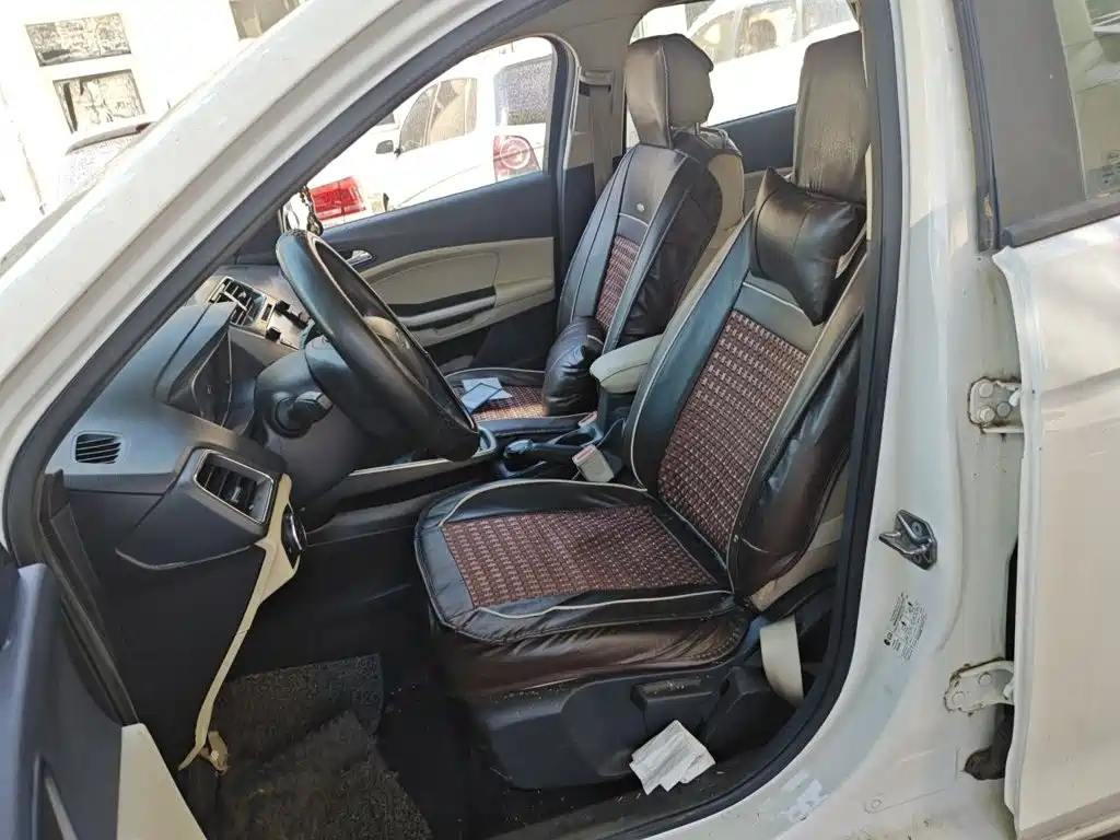 Ford Escort — миниатюра 11