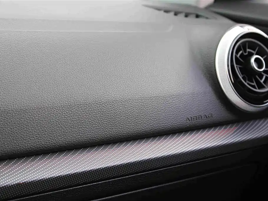 Audi Q2L — миниатюра 11