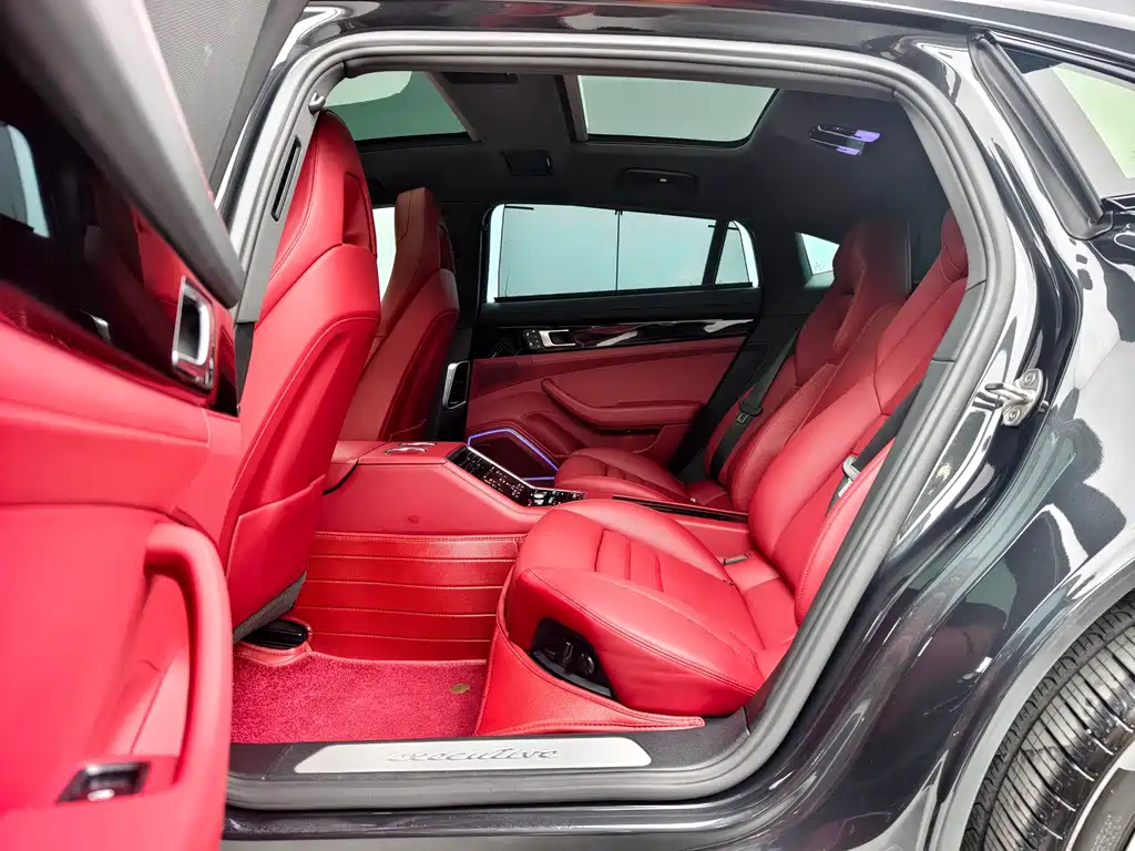 Porsche Panamera — миниатюра 10