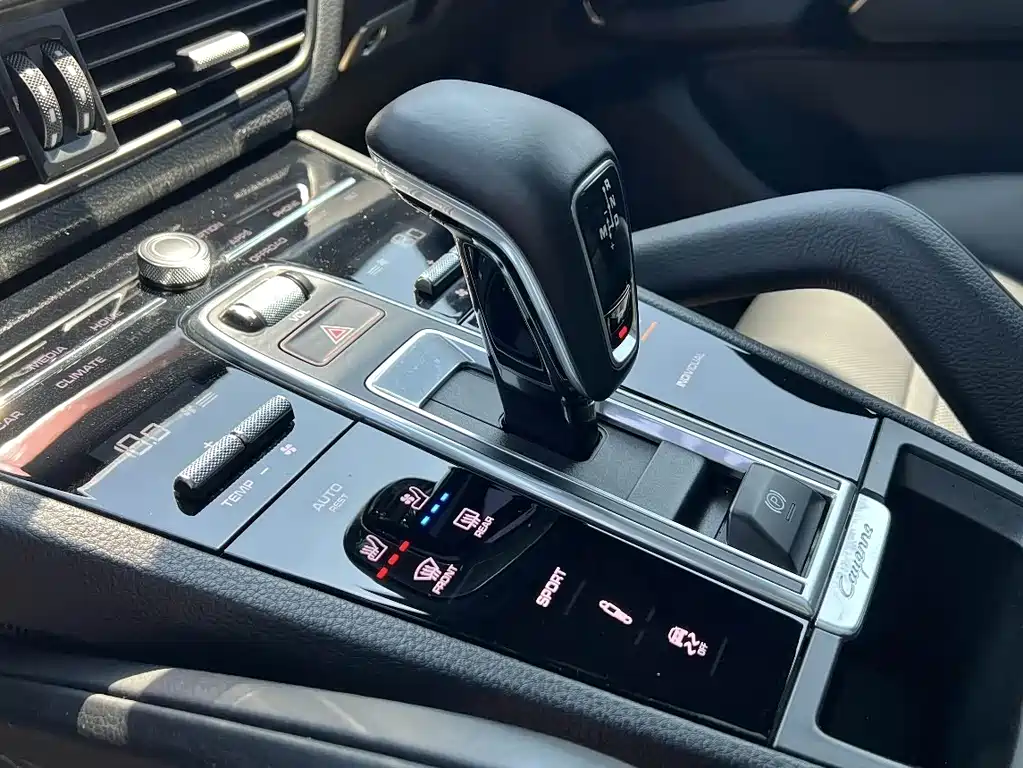 Porsche Cayenne 2019 Cayenne 3.0T