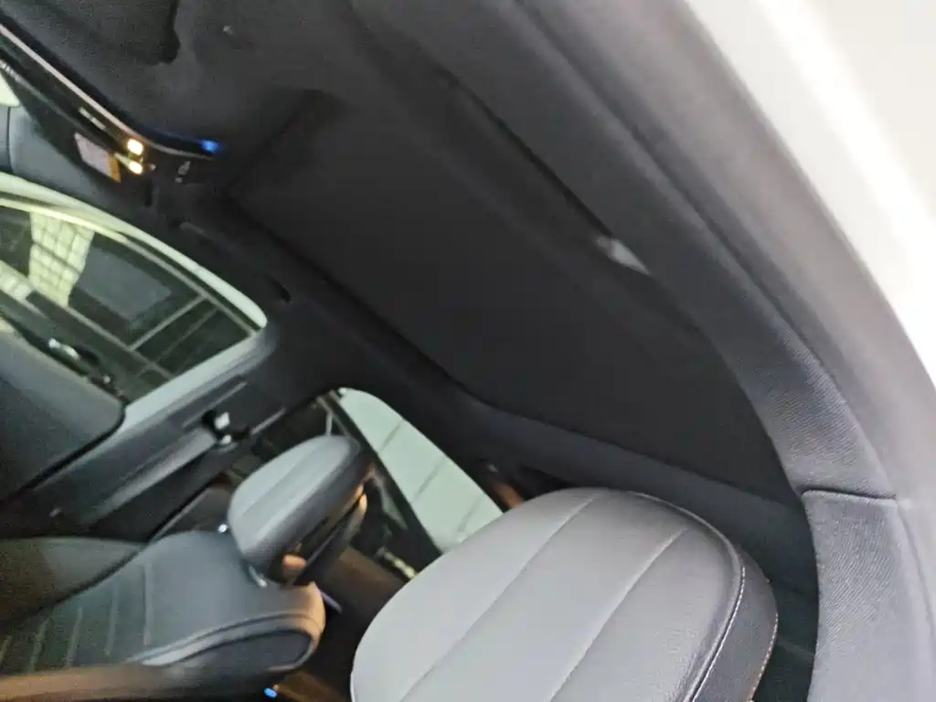 Mercedes-Benz C-Class — миниатюра 18