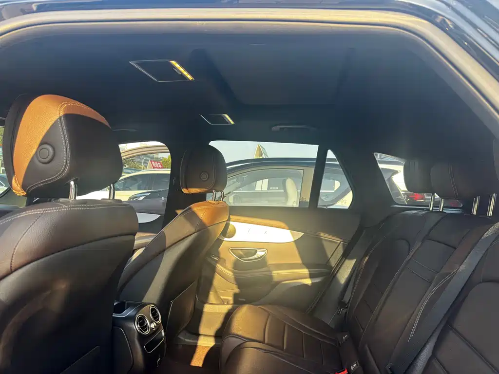 Mercedes-Benz GLC — миниатюра 8