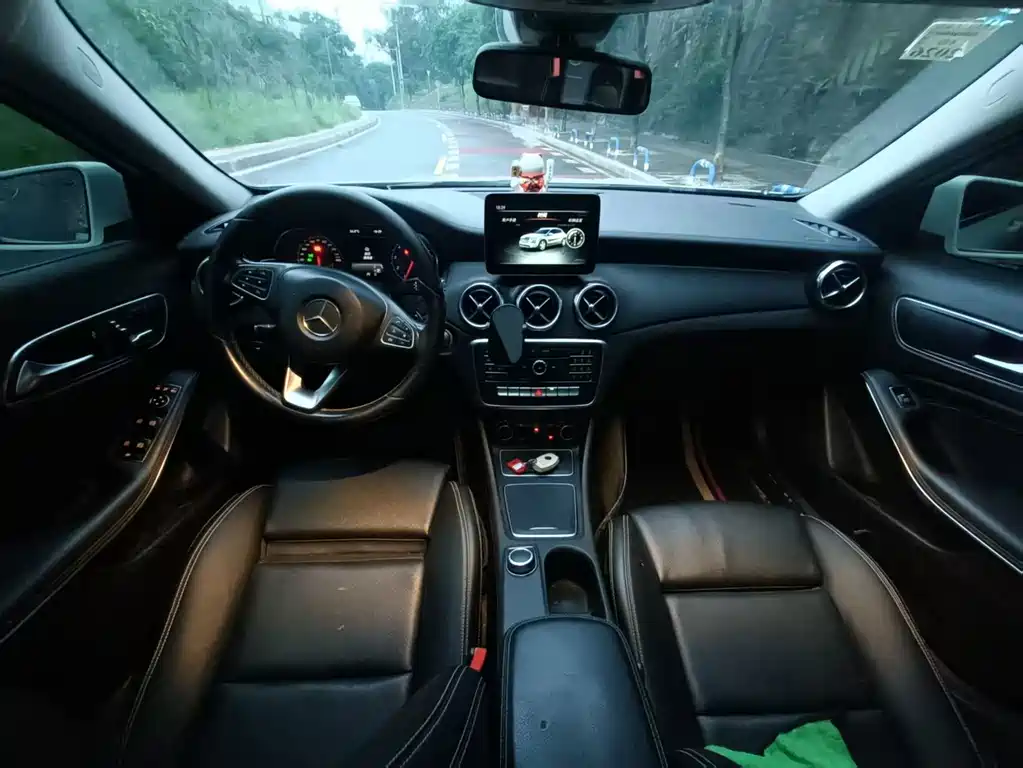 Mercedes-Benz GLA — миниатюра 13