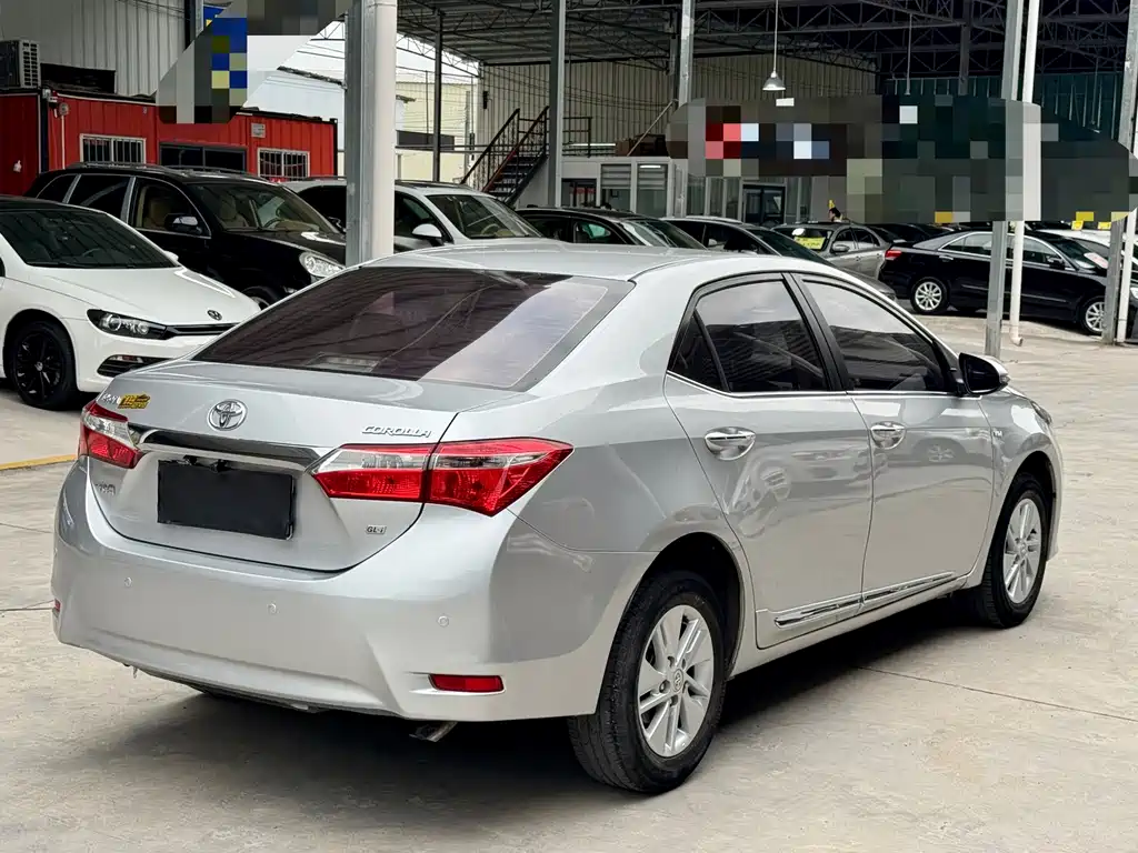 Toyota Corolla — миниатюра 4