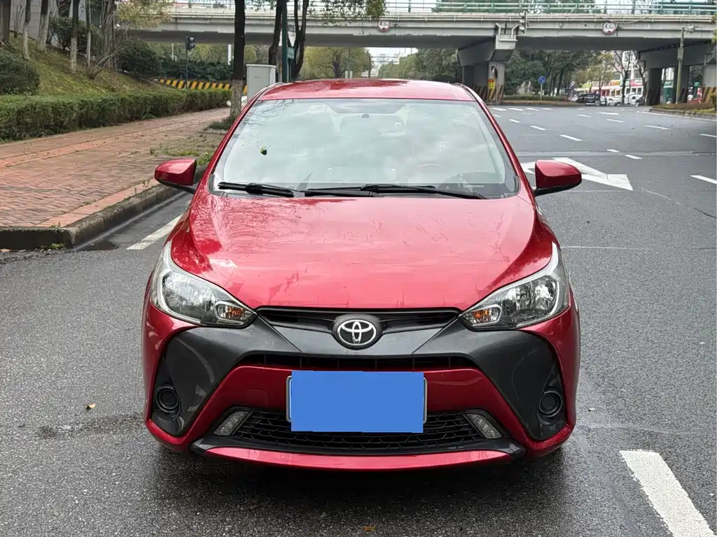 TOYOTA YARIS L ZHIXUAN