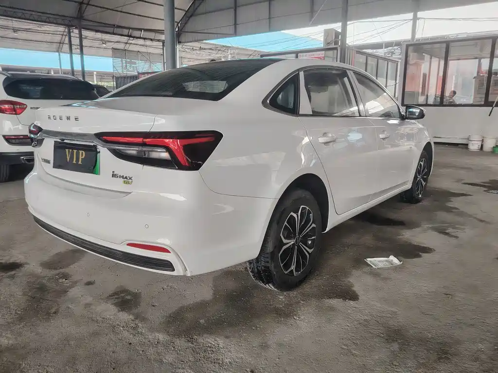 Roewe i6 MAX 2023 EV 500