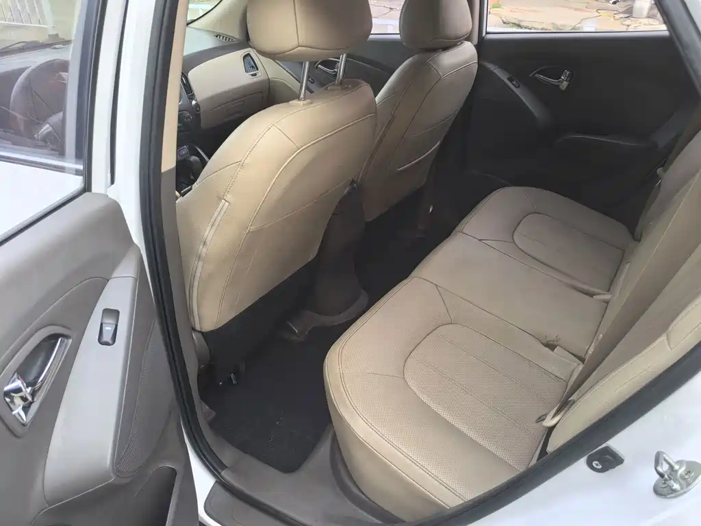 Hyundai ix35 — миниатюра 9