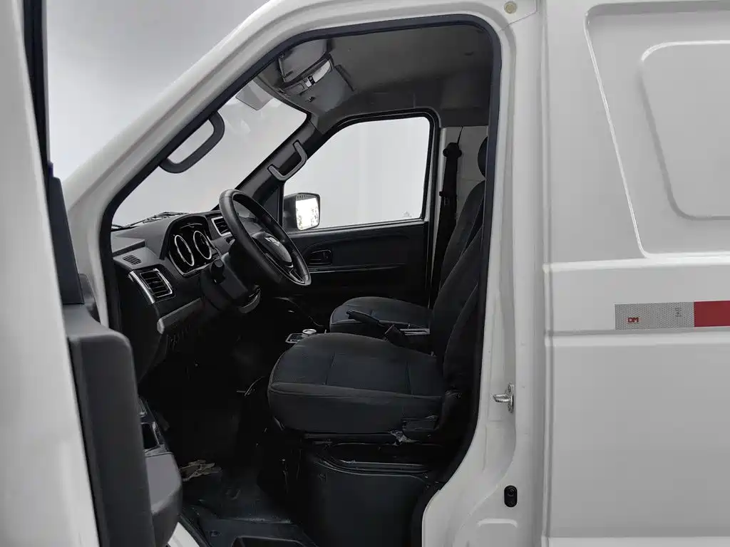 Foton EV6 — миниатюра 10