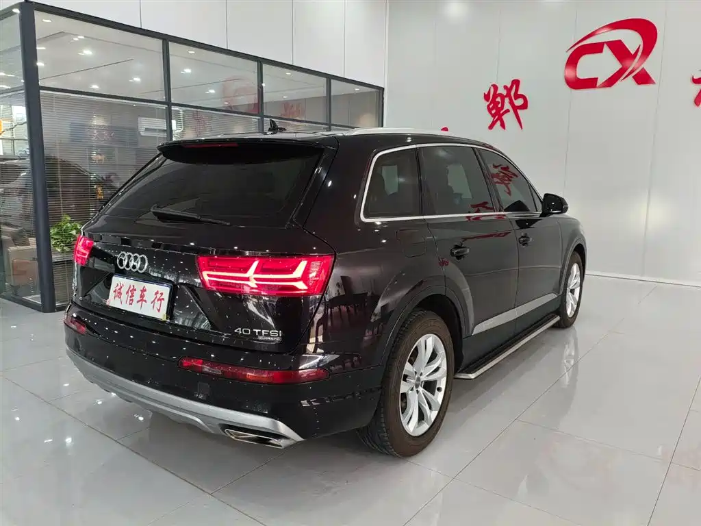 Audi Q7 2018 40 TFSI Comfort