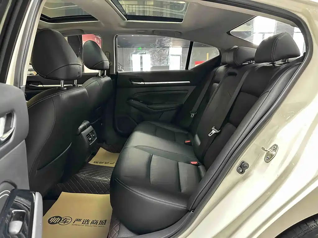 Nissan Teana — миниатюра 11