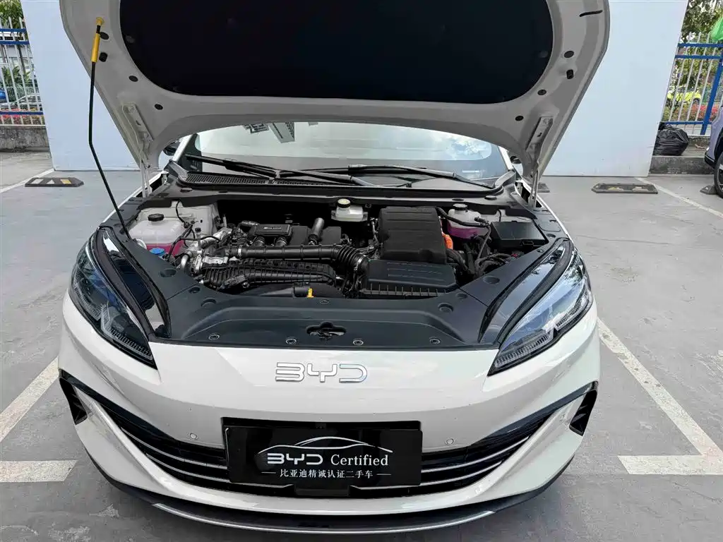 BYD SEAL 06 DM I TRAVEL EDITION