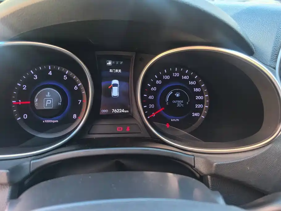 Hyundai Santa Fe — миниатюра 14