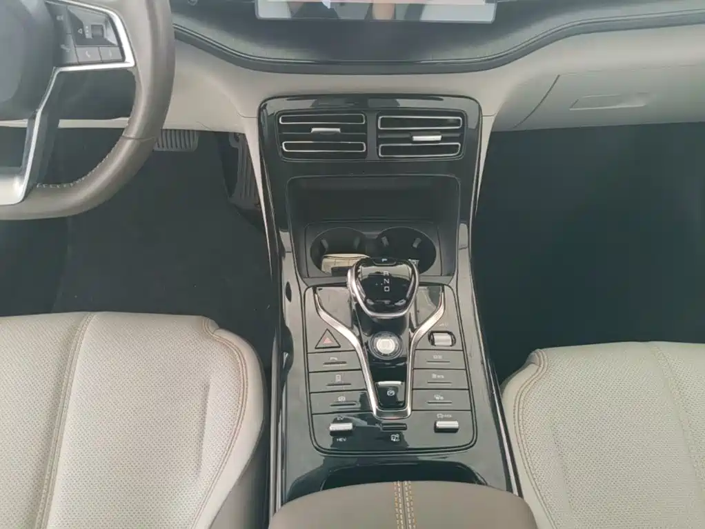 BYD Qin PLUS — миниатюра 14