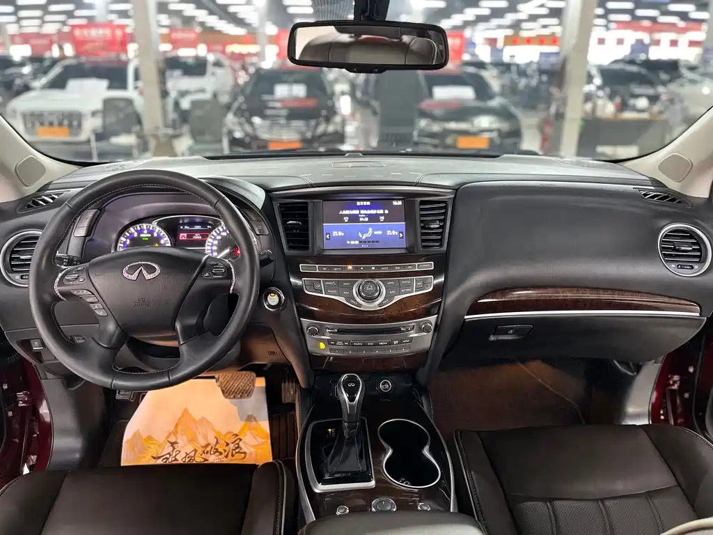 INFINITI QX60