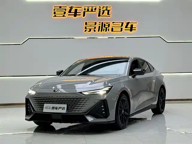 CHANGAN  UNI V 2022
