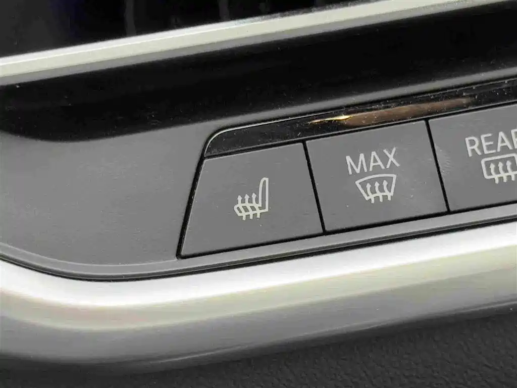 BMW X5 New Energy (Import) — миниатюра 13