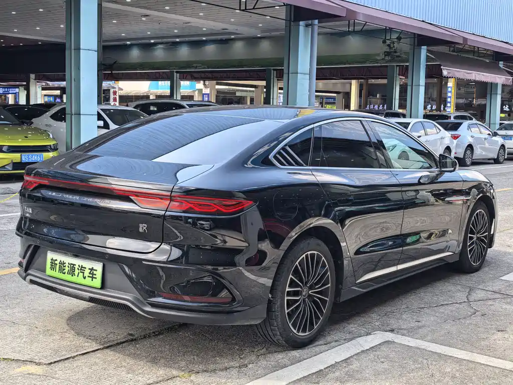 BYD Han — миниатюра 16