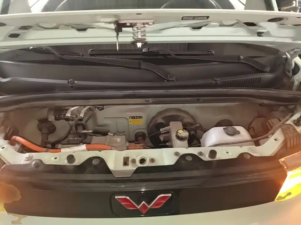Wuling MINIEV — миниатюра 20