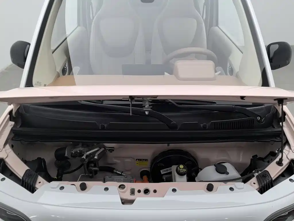 Wuling MINIEV — миниатюра 6