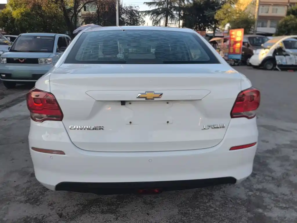Chevrolet Cavalier — миниатюра 6