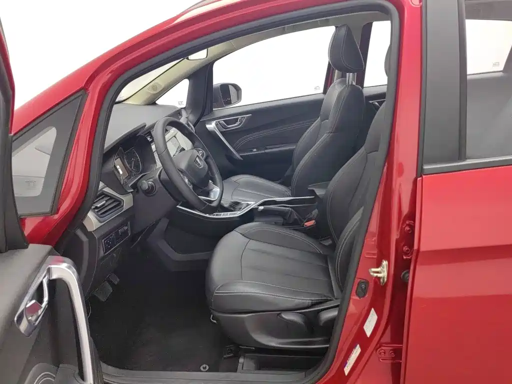 Geely Vision X3 — миниатюра 10