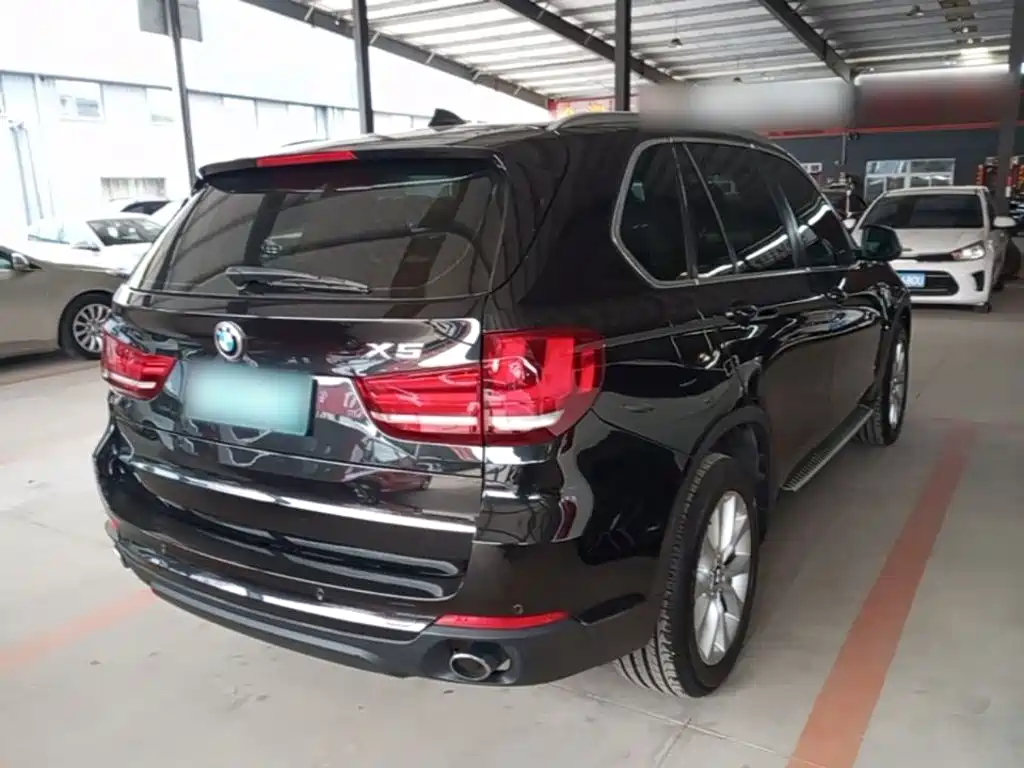 BMW X5 (Import) — миниатюра 7