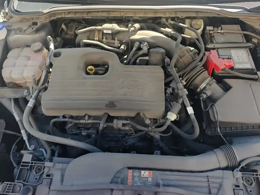 Ford Mondeo — миниатюра 10