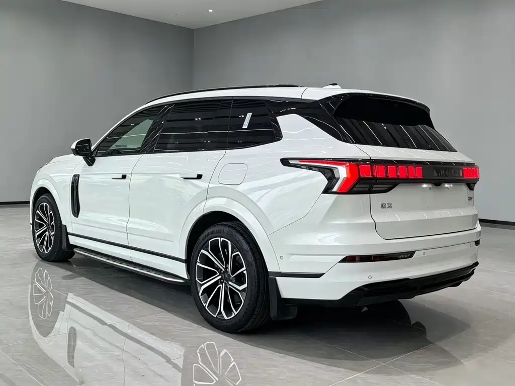 Lynk & Co 09 EM-P — миниатюра 9