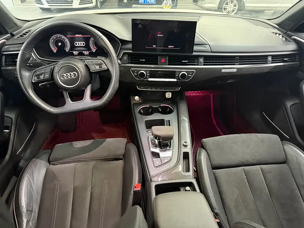 Audi A4L 2020 45 TFSI quattro