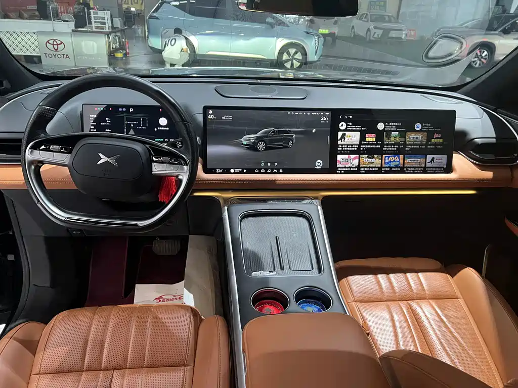 XPeng G9 — миниатюра 6
