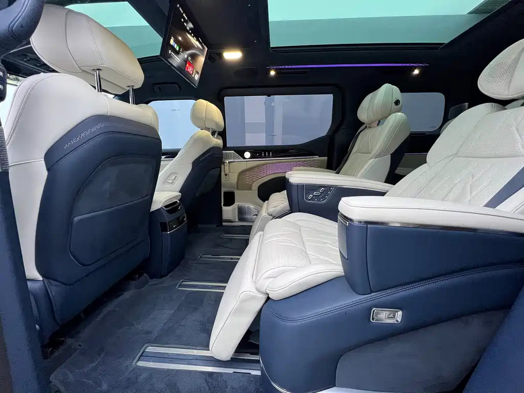 ZEEKR EXTREME KRYPTON 009