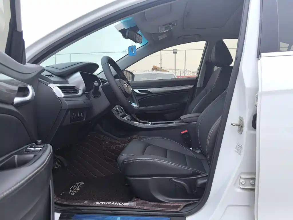 Geely Emgrand — миниатюра 10