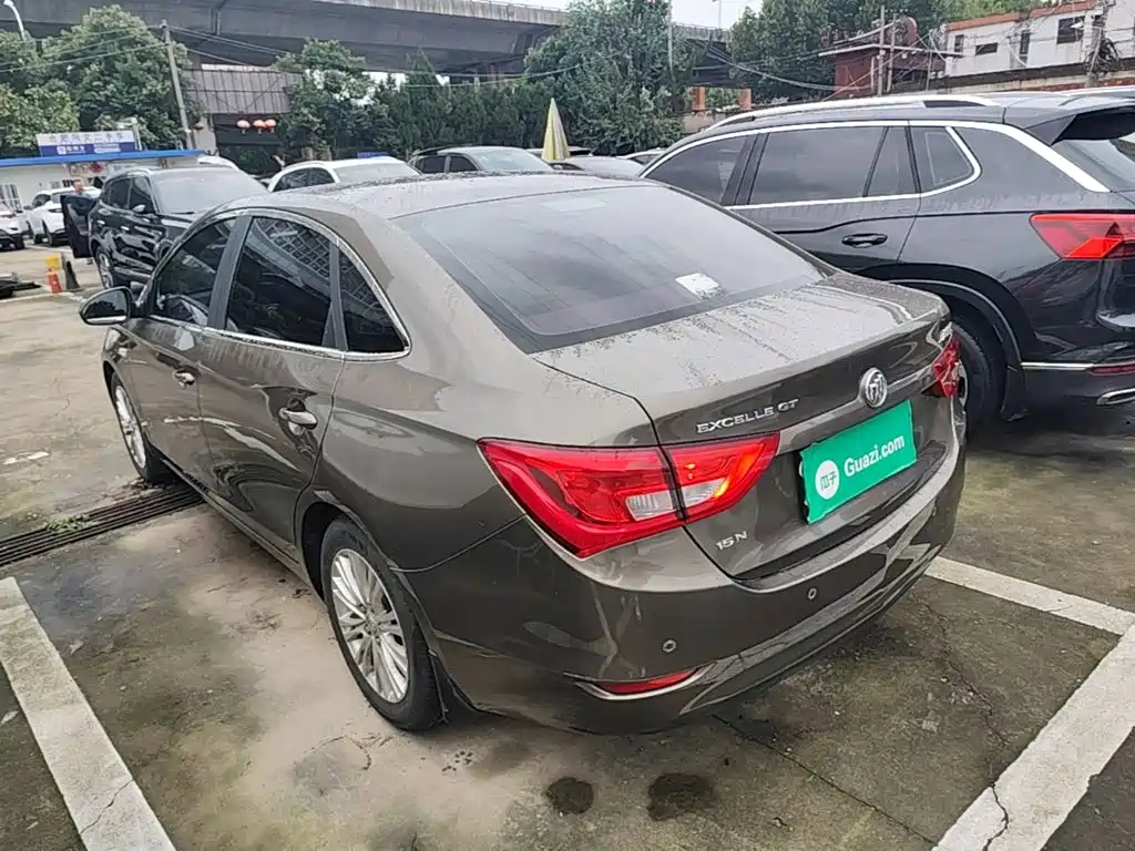 Buick Excelle — миниатюра 5
