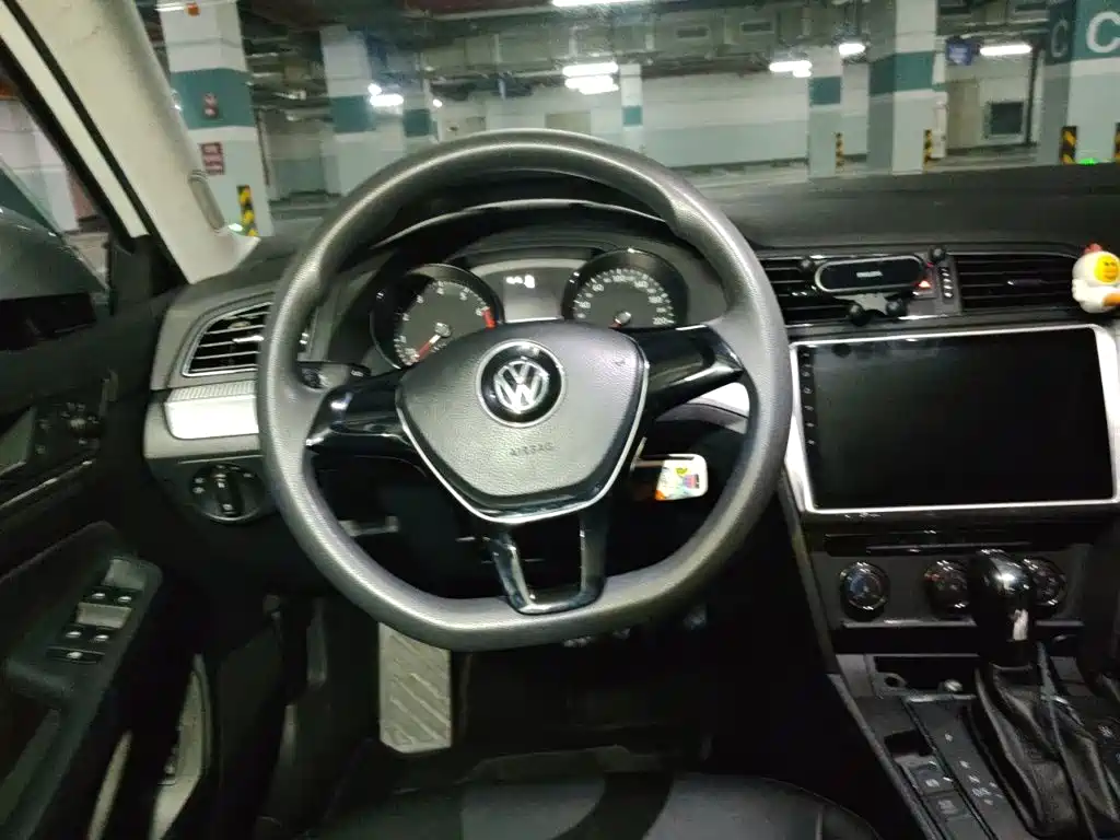 Volkswagen Lamando — миниатюра 11